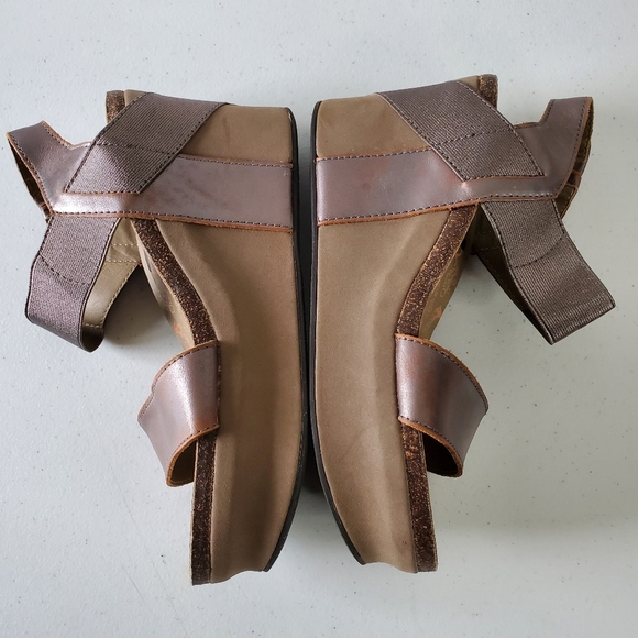 OTBT Bushnell Platform Sandal Size 9 Leather Distressed Metallic Chunky Shoe Y2K - Picture 9 of 15